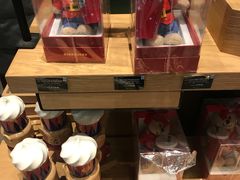 零售区-星巴克(天津鲁能中心第三店)