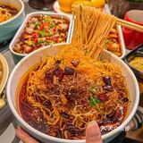 开车20公里就为了沈阳这口佳木斯拌面！！