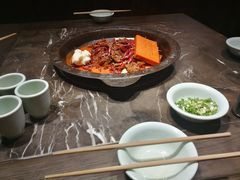-红九格老火锅(三峡广场店)