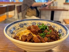 招牌辣肉干拌面-辣肉面大王(天平路店)