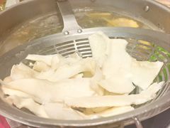 -潮汕·草根牛肉档(上海荟聚城市集市店)