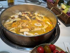 -花菇朵 ll 野生菌锅·精品滇菜(后沙峪店)