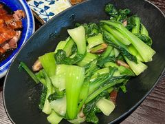 香菇青菜-古都历食南京菜·烤鸭·鸭血粉丝·汤包(南京博物院店)