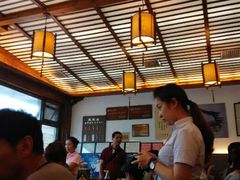 -笑来喜馄饨小笼工坊店(湖滨街店)