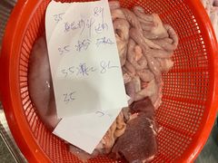 -标记美食新鲜猪杂(兴南大道店)