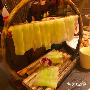 各来两份都吃的完,还有它家的冰粉也是无敌好吃了