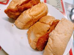 特色猪扒包-华星冰室(湾仔店)