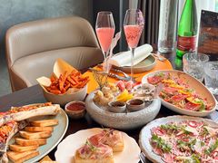 -普朗姆生蚝牛排馆 The Plump Oyster(成都摩方购物中心店)