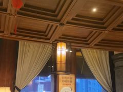 -八府香鸭·啫啫煲(华山路店)