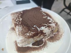 港式冰淇淋漏奶-东鑫记港式茶餐厅(南京东路店)
