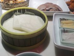 -韵秋荷(宝山龙湖天街店)