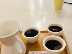 -Cafe on warm(丹霞店)