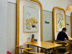 -弄堂咪道-饭香·面香·馄饨香(汇锦广场店)