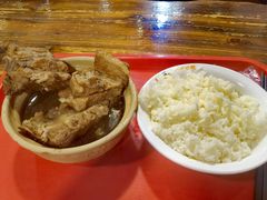-万和春排骨砂锅米饭(湖北路店)