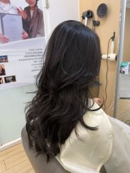 -首脑美发沙龙