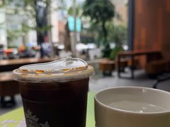 -星巴克臻选(广州高德置地秋广场店)