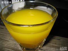 柳橙汁-岷山饭店-芝芝自助餐厅