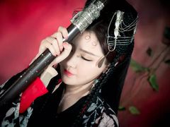 -九月鹰飞汉服摄影工作室