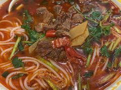 -粉小主·贵州酸汤牛肉粉(南京仙林金鹰店)