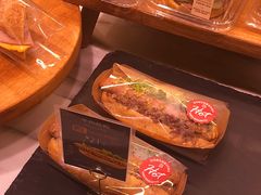 牛肉热狗-巴黎贝甜·生日蛋糕(环球中心店)