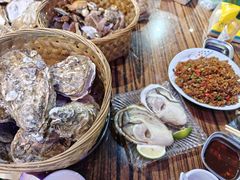 -蚝堡海鲜·威海菜·海肠捞饭·烧烤·亚洲吃蚝公司(幸福门店)