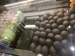 -油梨树 AVOCADO TREE(亮马桥店)