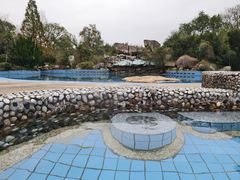 -金孔雀温泉旅游度假村