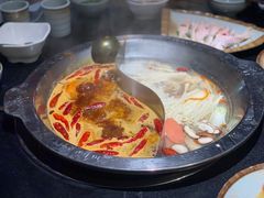 -大龙燚火锅(五一广场店)