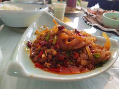 -撒拉人家.酸菜牦牛肉火锅