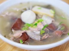 咸菜豆芽汤-三身人金新肠粉(丹霞店)