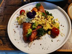 -HIGH FIVE哈福手工汉堡(桂林路店)