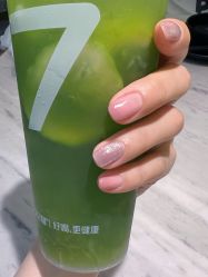 -天生爱美甲