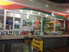 -Jonah's Fruit Shake & Snack Bar