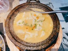 海胆石锅豆腐-豆蔻电影主题餐厅(四牌楼店)