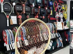 -Wilson威尔胜(漕溪北路店)