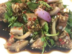 酸爽蹄花-二孃鸡爪爪(东郊记忆店)