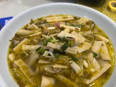 -春天里餐厅(西田城店)