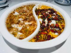 -禄鼎记·排队俩小时都要吃的酸菜鱼(石牌桥店)