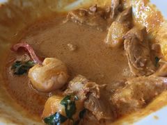 -Thai Pothong Restaurant