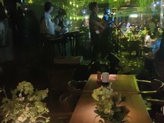 -胡桃里乐队酒馆