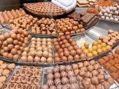 -Laderach 莱德拉(上海环贸iapm店)