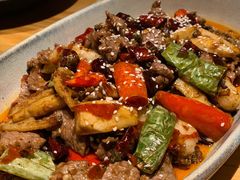 张老师的牛肉-十三式重庆江湖菜(金茂览秀城店)