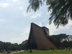 -路思义教堂