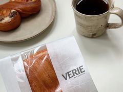 -VERIE BAKEHOUSE