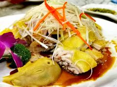 葱油鸡-轩记海鲜餐厅·四十五年老字号·经典粤菜(西区彩虹店)