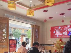 -阿婆情腊排骨火锅(金虹路店)