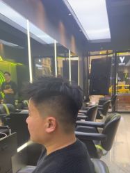 -不迫先生专业男士剪发