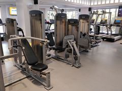 -超鹿运动(五四路恒力城店)