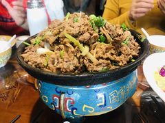 传统特色烤牛肉-烤肉季饭庄
