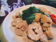 -侬佳蒸菜馆(听潮店)